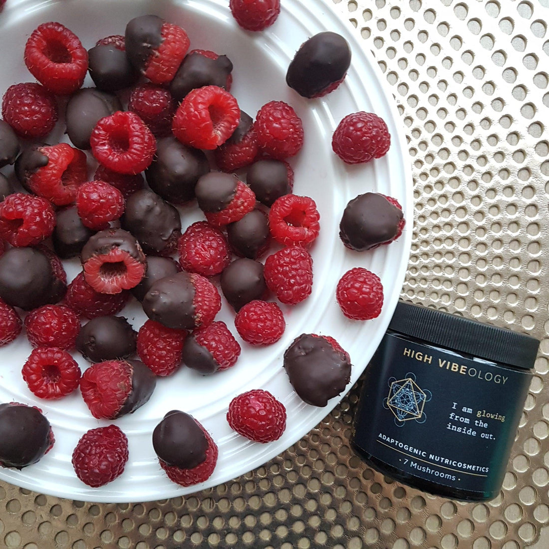Frambozen in chocolade - High Vibeology